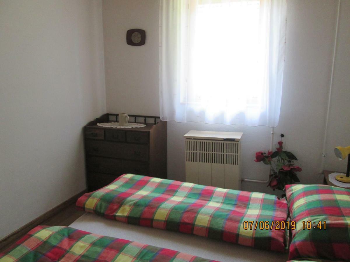 Fenyves Vendeghaz Apartment Balatonfenyves Exterior photo